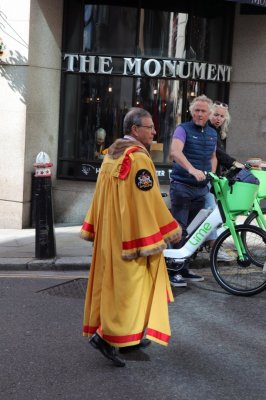 woolmen1.jpg