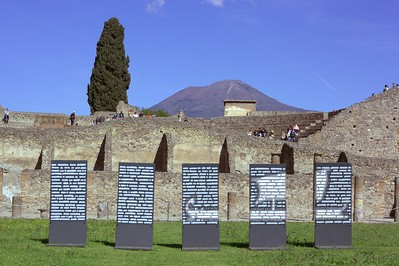 54461692803_aefc084204_w.jpg