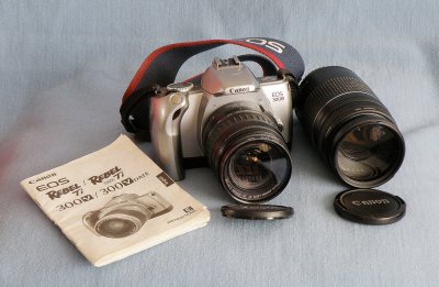 CANON EOS 300v 02.JPG